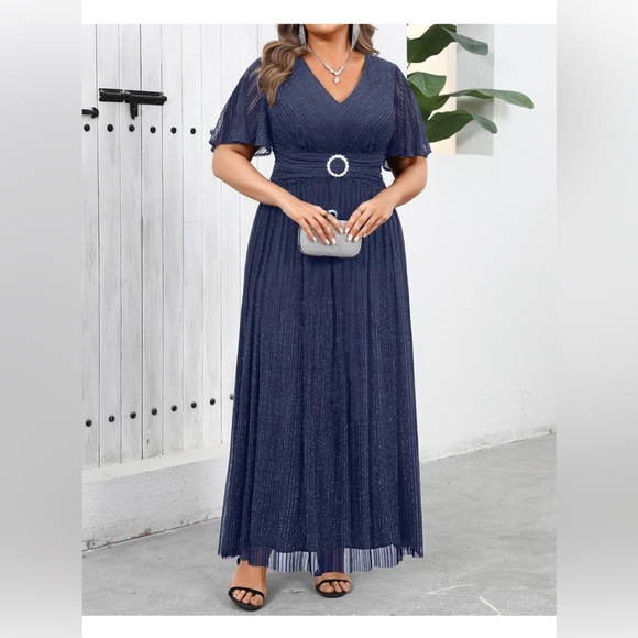 New Navy Blue Plus Size Formal Dress Sparkly Maxi Dress with Short Sleeves - Picture 2 of 7